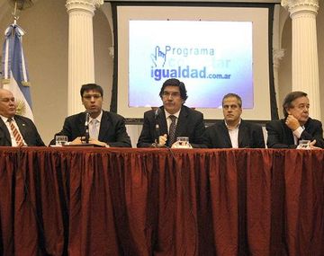 ANSES-Educacion_medios