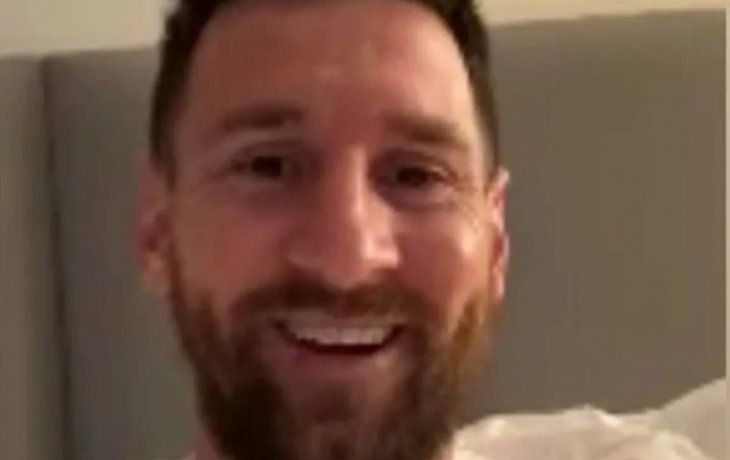 Messi sorprendió con una videollamada a una figura de Chile