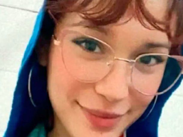 Corrientes: hallan a joven trans colgada de un árbol a orillas del Paraná