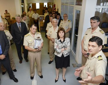 Cambian las cúpulas de Prefectura