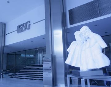 Una patota atacó con palos y piedras a un chico de 15 años