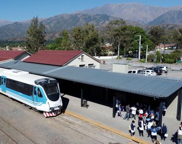 El tren volvió a llegar a 79 localidades del interior del país