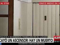 Un hombre murió al caer un ascensor en un edificio porteño. Un hombre murió al caer un ascensor en un edificio porteño.