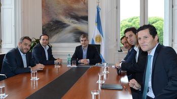 el gobierno se comprometio con la daia a luchar contra la discriminacion el gobierno se comprometio con la daia a luchar contra la discriminacion