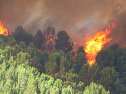 Así se incendia Sierra de la Ventana