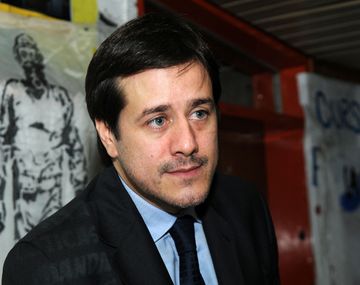 Recalde denunció que Macri apunta al cierre de Aerolíneas