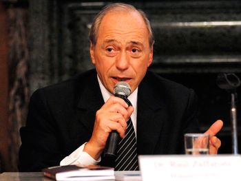 Zaffaroni: Es un escándalo mayor lo actuado por la Corte de Estados Unidos
