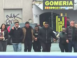 termino el velatorio de agostina vega: recrudece la interna familiar en el ultimo adios termino el velatorio de agostina vega: recrudece la interna familiar en el ultimo adios