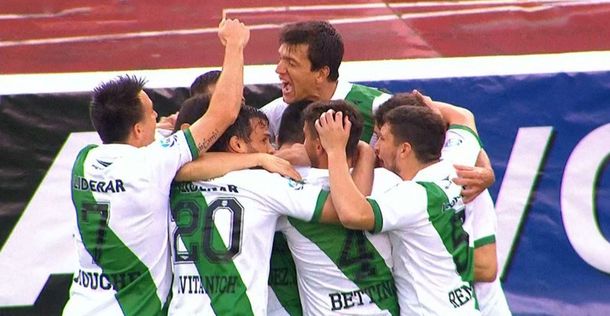 Banfield le gana a River en el Monumental