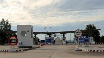 Los peajes mantienen su valoren dólares, pero fueron adaptados al tipo de cambio vigente. Los peajes mantienen su valoren dólares, pero fueron adaptados al tipo de cambio vigente.