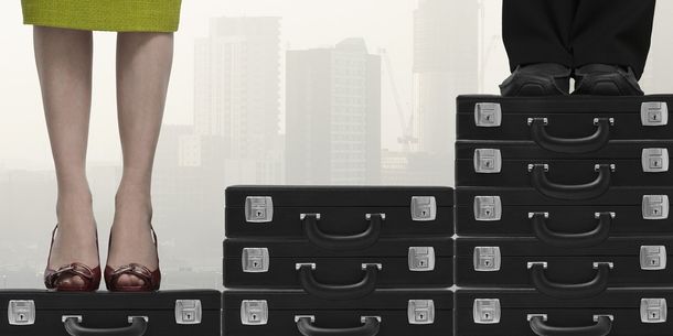 En el Estado hay muchos más hombres trabajando que mujeres