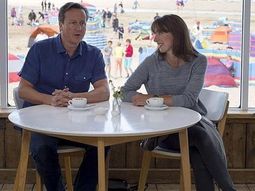 La prensa británica cuestiona la elegancia de Cameron