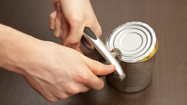 La IA reveló cómo se vería un abrelatas en 2030