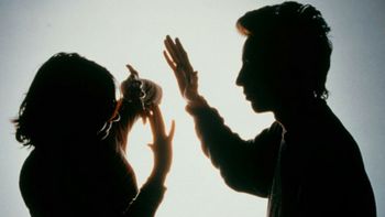 el peor pecado: mandaba a mendigar a su madre para comprar drogas y alcohol el peor pecado: mandaba a mendigar a su madre para comprar drogas y alcohol