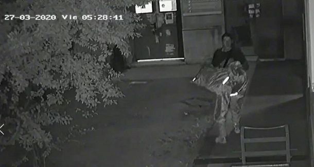 El robo del ciudadano colombiano qued&oacute; registrado en las c&aacute;maras de seguridad del Malbr&aacute;n