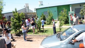 la pampa: pueblada por el crimen de una nena la pampa: pueblada por el crimen de una nena