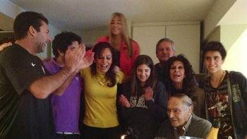 iliana celebro su cumpleanos junto a su familia iliana celebro su cumpleanos junto a su familia