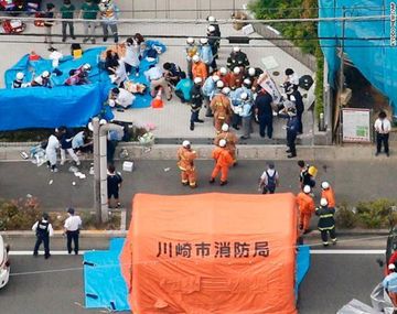Horror en Japón: al menos dos muertos por un ataque a cuchillazos