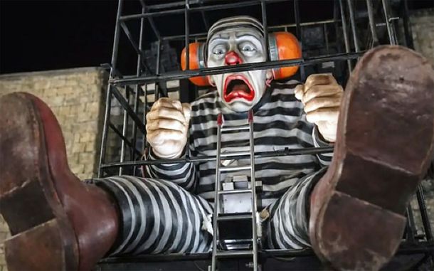 Jair Bolsonaro ridiculizado como Jair Bolsonaro ridiculizado como