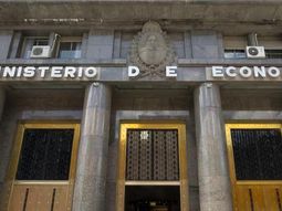 condenaron al estado por tener a una abogada casi 17 anos en negro condenaron al estado por tener a una abogada casi 17 anos en negro