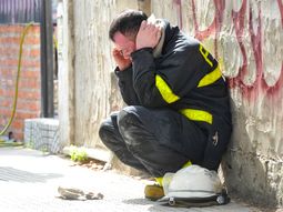 dramatico rescate y fuego sin control en el deposito dramatico rescate y fuego sin control en el deposito