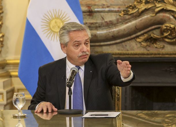 El Gobierno enviará un proyecto para gravar la renta inesperada de grandes empresas por la guerra