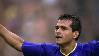 con casi 40 anos, el chelo delgado vuelve a jugar al futbol con casi 40 anos, el chelo delgado vuelve a jugar al futbol