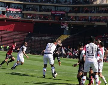 Cómo ver en vivo Colón vs Patronato por la Liga Profesional.