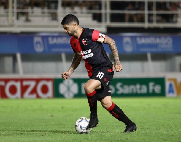 Copa de la Liga: con el debut de Banega, Newells le ganó sobre la hora a Central Córdoba