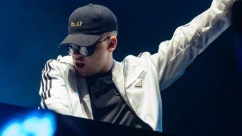 la nfl llega al bernabeu y negocia con bizarrap para el show del entretiempo en espana la nfl llega al bernabeu y negocia con bizarrap para el show del entretiempo en espana