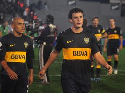 julio cesar falcioni pone mano dura para los amigos de riquelme