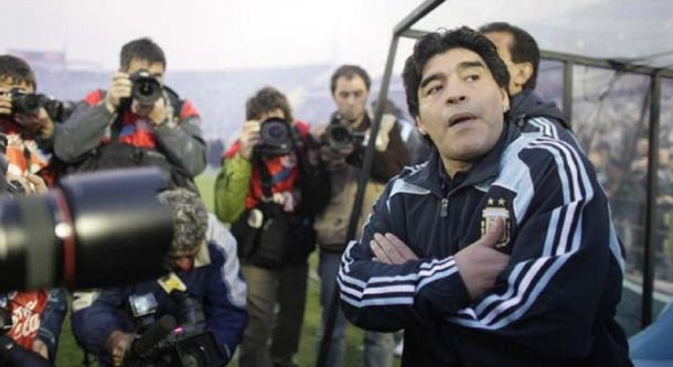 Maradona terminó dándole la clasificación a Argentina en la última fecha
