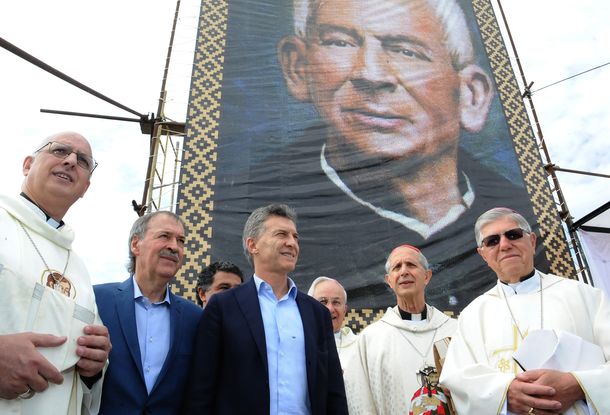 Macri asistió a una misa en homenaje al Cura Brochero en Córdoba