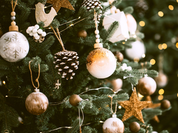 Cómo limpiar el árbol de Navidad y tenerlo listo para las fiestas