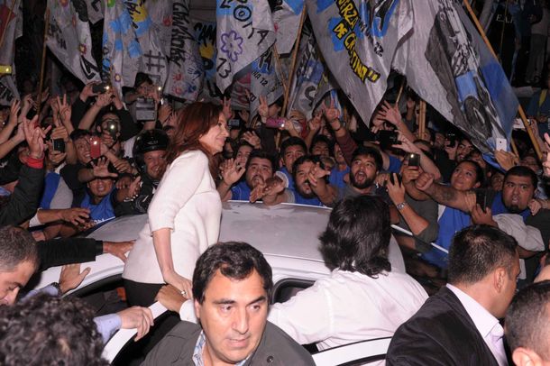 Facultad de la UBA condenó la represión frente a la casa de Cristina Kirchner