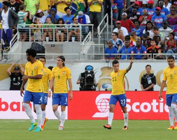 Brasil golea al débil Haití y consigue su primer triunfo de la Copa América 
