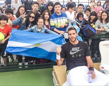 Hola Shanghai, escribió Juan Martín del Potro, apenas aterrizó.