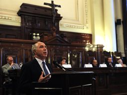 la corte suprema se niega a opinar sobre el fallo de griesa la corte suprema se niega a opinar sobre el fallo de griesa