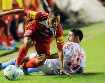 El sorprendente Argentinos buscará la punta frente a Arsenal