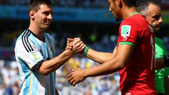 el capitan de iran se aseguro la camiseta de messi en el sorteo el capitan de iran se aseguro la camiseta de messi en el sorteo