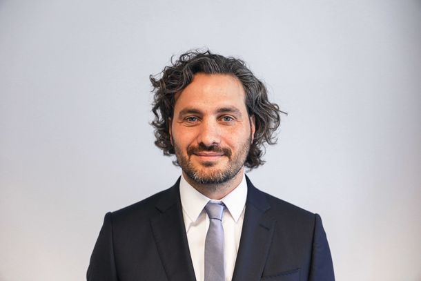 Santiago Cafiero afirmó que el impuesto a las compras en el extranjero será del 30%