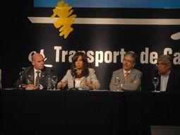 Cristina_trasnsporte_de_carga_Cabrera_22276