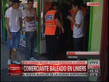 Un comerciante, baleado por una agente de la Metropolitana