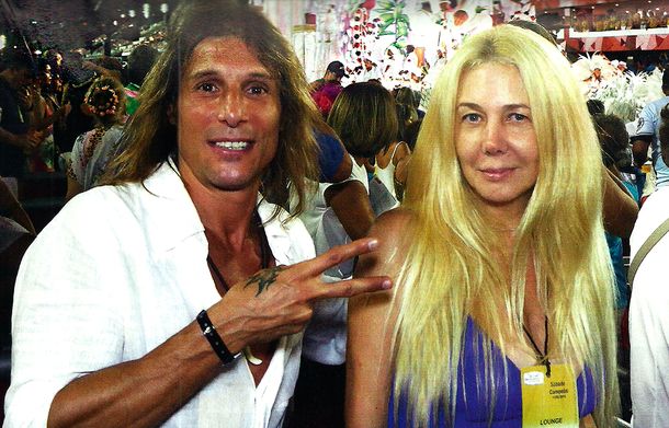 Las vacaciones de Claudio Caniggia y Mariana Nannis en Brasil