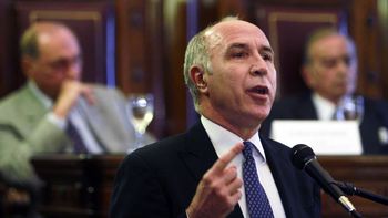 lorenzetti: los juicios contra los represores son una politica de estado lorenzetti: los juicios contra los represores son una politica de estado