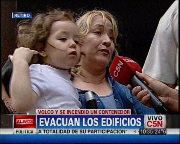 Rápida evacuación de edificios de Retiro y el Microcentro