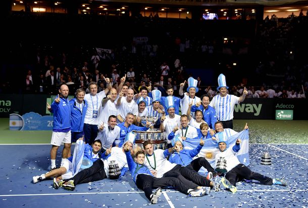 Los festejos del equipo argentino campeón de la Copa Davis