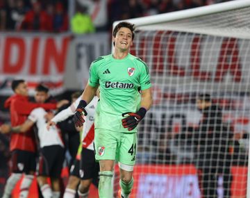 El DT que descubrió a Santiago Beltrán contó que el arquero no quería probarse en River