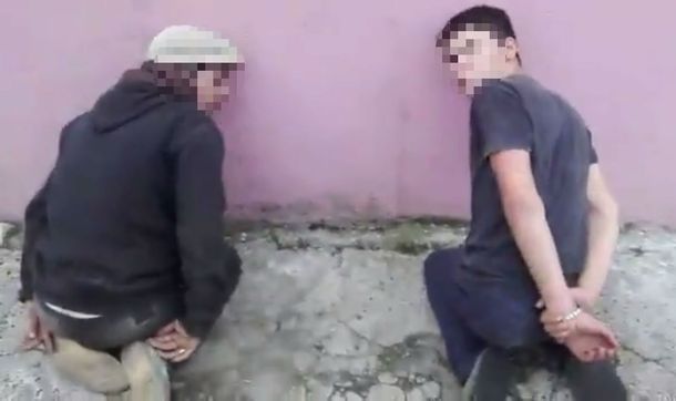 Tortura y humillación a dos carreros: el video viral de WhatsApp que indigna