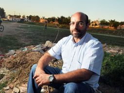 El cura es reconocido por su lucha contra el narcotráfico y vive amenazado El cura es reconocido por su lucha contra el narcotráfico y vive amenazado